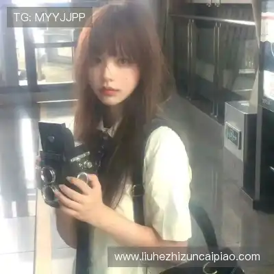 裴允盼